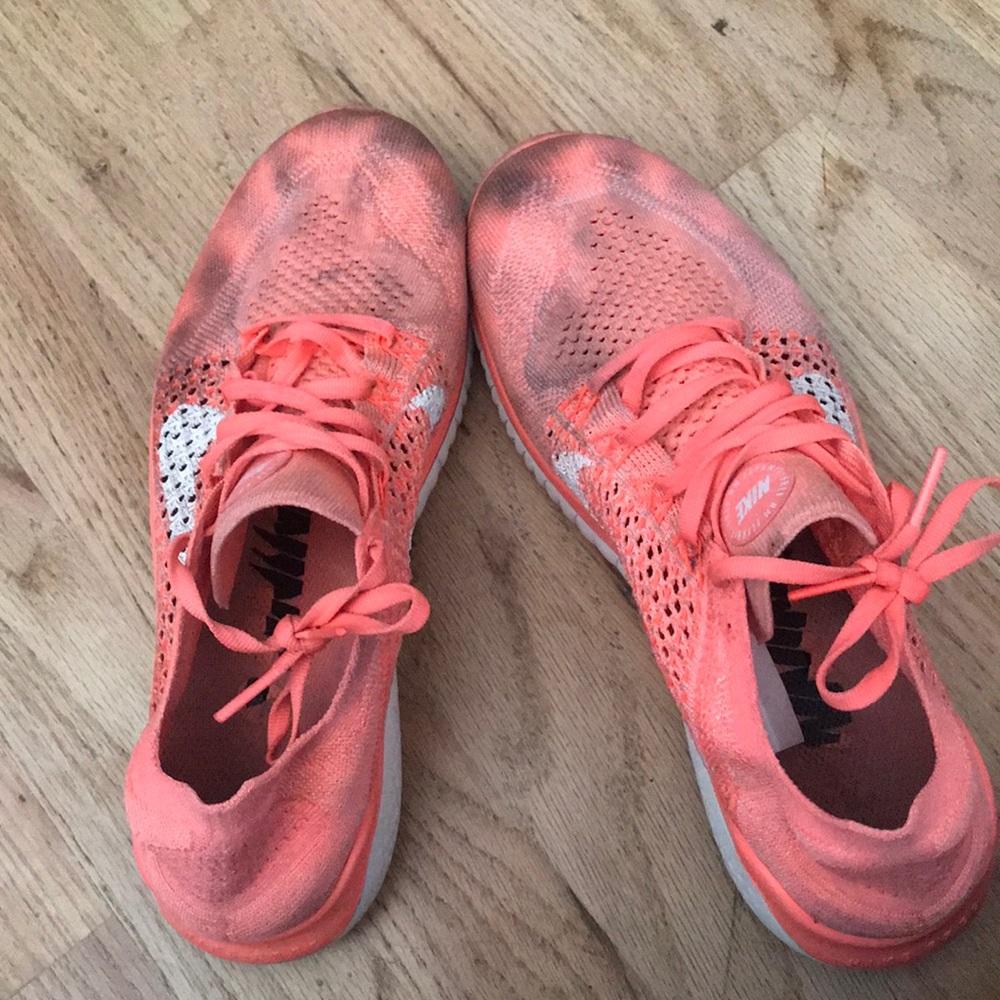 Nike Free RN Flyknit Size 9 Pink/White